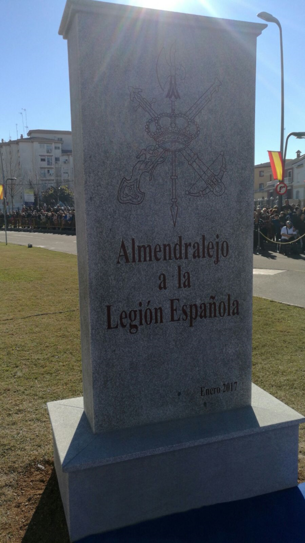 monumento-a-la-legion-en-almendralejo